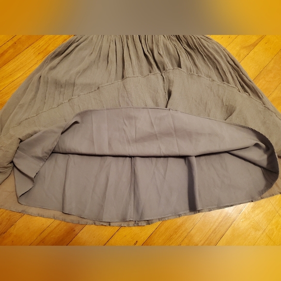 J. Crew chiffon silk mini strapless dress. Grey. Size 6. Flowy. - Picture 11 of 11